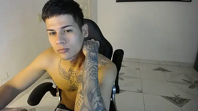 Clyde019 online show from 02-22-25, 01:55