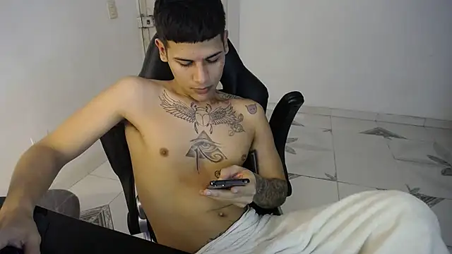 Clyde019 online show from 02-22-25, 05:02