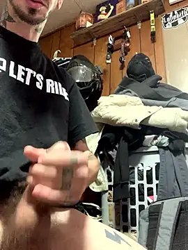 Snapshot of hashdabber710 chatting on 01-08-26, 03:36 hashdabber710 online show from 01-08-26, 03:36