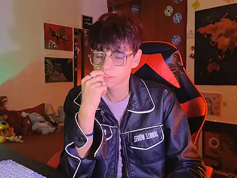 Snapshot of The_Princematt chatting on 09-17-25, 08:21 The Princematt online show from 09-17-25, 08:21