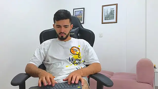 Massimoo 07 online show from 02-01-25, 11:06