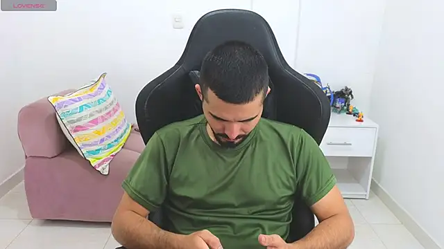 Massimoo 07 online show from 02-04-26, 05:52