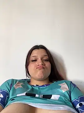 Sophia cyrus11 online show from 12-25-24, 07:45