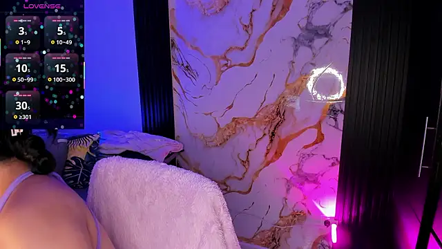 stefany duque1  online show from 02-21-26, 12:44