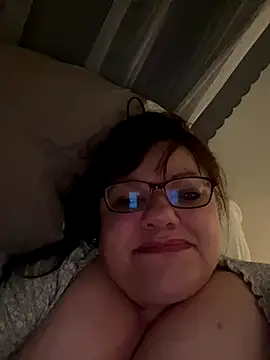 Snapshot of Luciouslouise72@xh chatting on 10-02-25, 06:53 Luciouslouise72xh online show from 10-02-25, 06:53