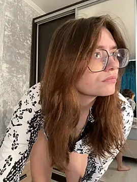 Sabrina shells online show from 10-03-25, 10:34