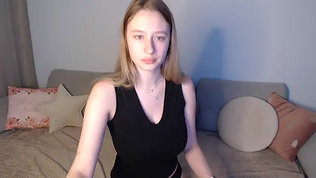 Haley Vixen online show from 10-29-25, 09:22