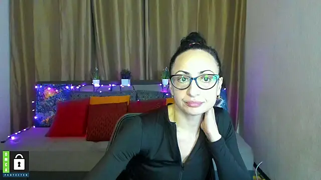 Arianasweety23 online show from 01-17-25, 09:39