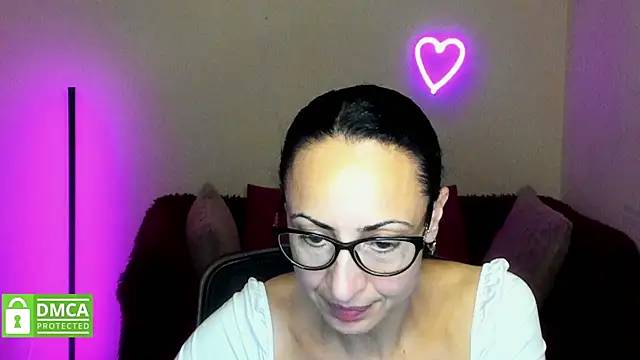 Arianasweety23 online show from 10-02-25, 05:31
