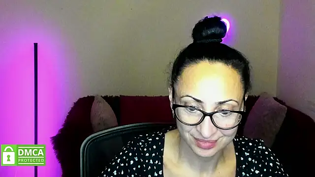 Arianasweety23 online show from 10-03-25, 05:32