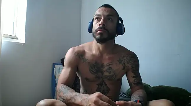 callme douglas online show from 02-05-25, 01:11