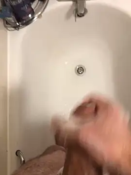 22TT2295 online show from 12-29-24, 05:22