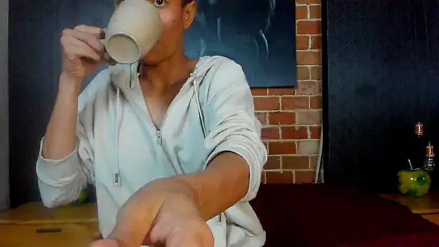 AntonAndSofii online show from 01-21-25, 05:16