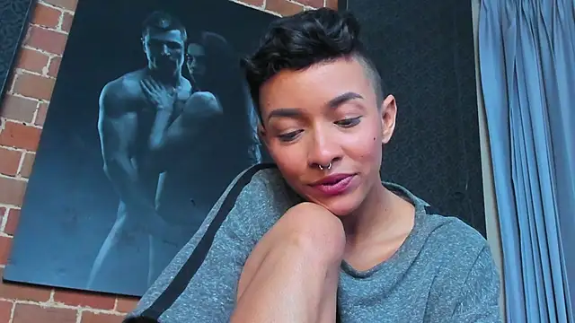 AntonAndSofii online show from 01-28-25, 06:27