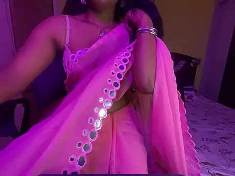 Snapshot of sexyhoney27 chatting on 03-15-25, 06:32 sexyhoney27 online show from 03-15-25, 06:32