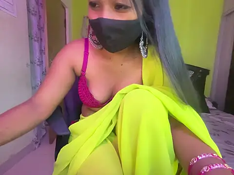 Snapshot of sexyhoney27 chatting on 03-18-25, 08:03 sexyhoney27 online show from 03-18-25, 08:03