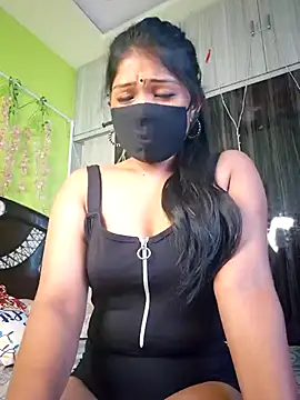 Snapshot of sexyhoney27 chatting on 10-22-25, 10:26 sexyhoney27 online show from 10-22-25, 10:26