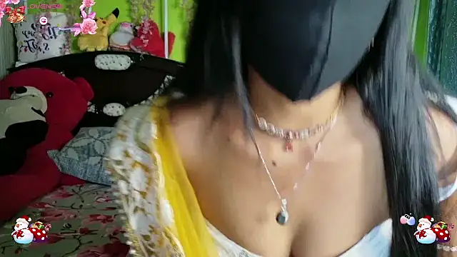 Snapshot of sexyhoney27 chatting on 01-14-26, 09:59 sexyhoney27 online show from 01-14-26, 09:59