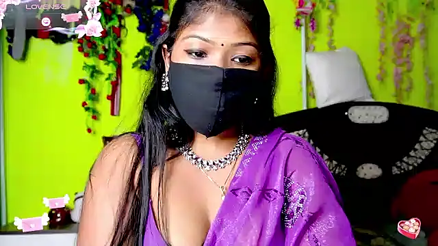 Snapshot of sexyhoney27 chatting on 02-26-26, 03:11 sexyhoney27 online show from 02-26-26, 03:11