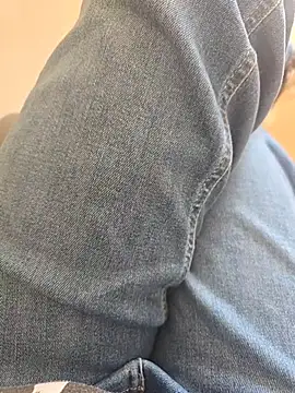 lizzzziee online show from 10-13-25, 11:10