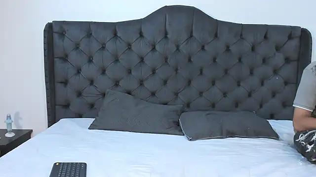 two milkyway online show from 09-20-25, 12:17