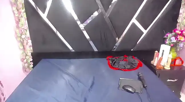 alison deep online show from 02-17-25, 04:37