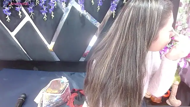 alison deep online show from 03-12-25, 04:56