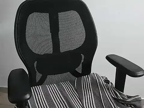 Snapshot of GoddessGlide chatting on 03-10-25, 11:42 GoddessGlide online show from 03-10-25, 11:42