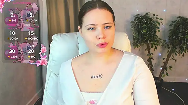 EricaElliott online show from 10-06-25, 01:03