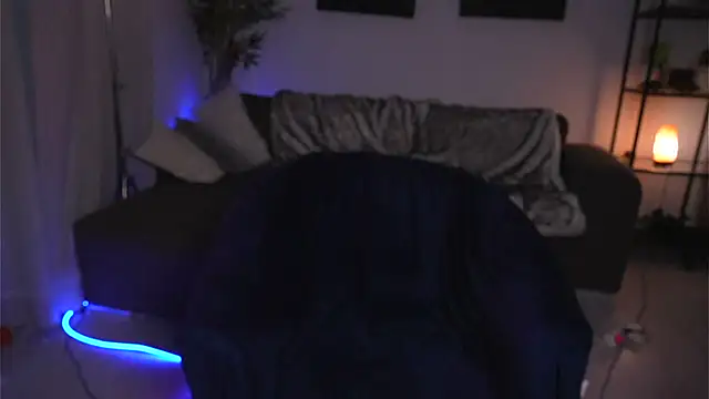 Magnetic Amy online show from 03-02-25, 10:45