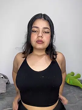 pretty angela1 online show from 02-11-25, 03:18