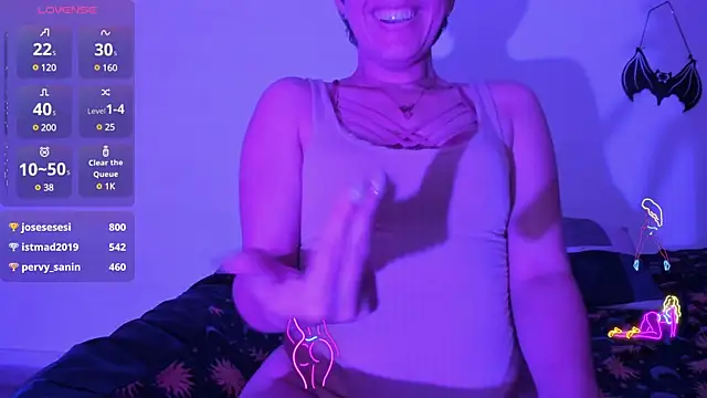 Laura hellss online show from 02-19-25, 02:44