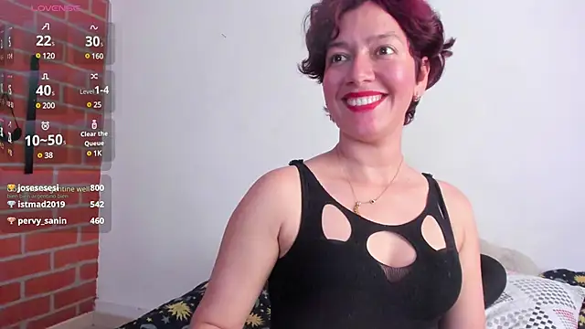 Laura hellss online show from 03-04-25, 07:54