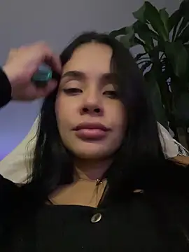 Karol Towers online show from 03-11-25, 03:48