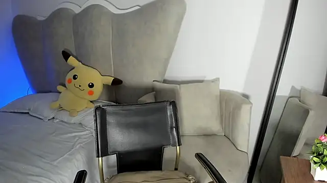 rachaeldeckard   online show from 01-21-25, 05:05