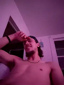 Snapshot of charmingHWC chatting on 12-26-24, 05:15 charmingHWC online show from 12-26-24, 05:15