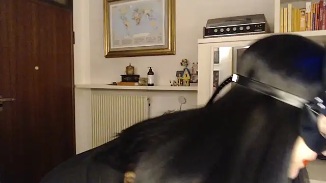 LasolitaAuri online show from 02-10-25, 10:09