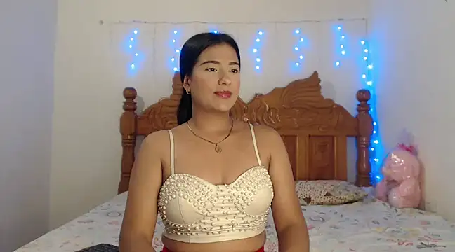 Coral0403 online show from 01-26-25, 08:34