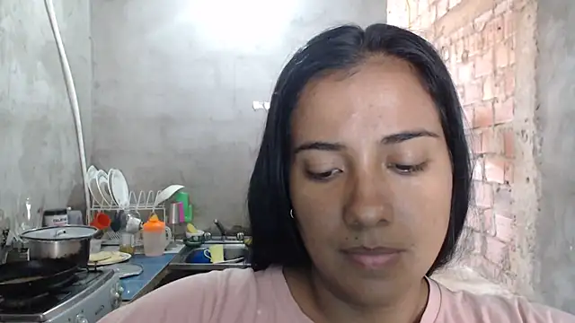 Coral0403 online show from 02-18-25, 06:26