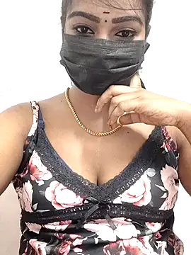 meena 27 online show from 12-18-25, 06:14