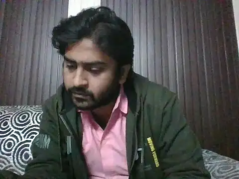 Snapshot of indihotguy chatting on 01-18-25, 01:40 indihotguy online show from 01-18-25, 01:40