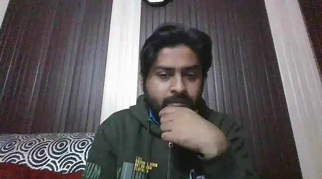 Snapshot of indihotguy chatting on 01-21-25, 01:43 indihotguy online show from 01-21-25, 01:43