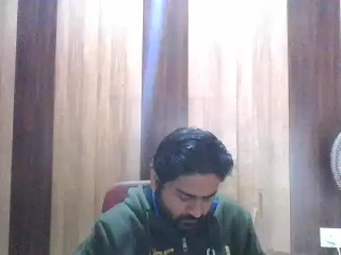 Snapshot of indihotguy chatting on 01-23-25, 10:43 indihotguy online show from 01-23-25, 10:43