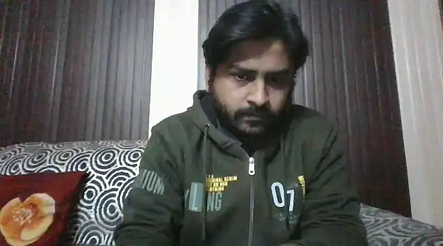 Snapshot of indihotguy chatting on 01-24-25, 02:08 indihotguy online show from 01-24-25, 02:08