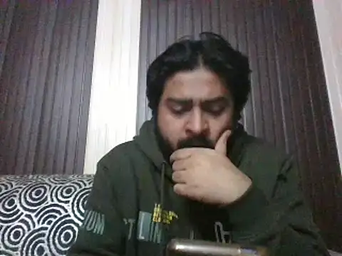 Snapshot of indihotguy chatting on 02-02-25, 02:13 indihotguy online show from 02-02-25, 02:13