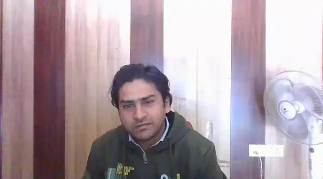 Snapshot of indihotguy chatting on 02-09-25, 07:05 indihotguy online show from 02-09-25, 07:05