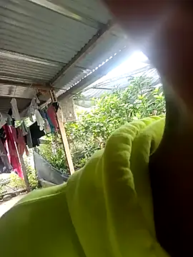 Snapshot of elmazitogrande chatting on 01-03-25, 07:29 elmazitogrande online show from 01-03-25, 07:29