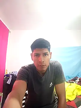 Snapshot of elmazitogrande chatting on 01-03-25, 10:40 elmazitogrande online show from 01-03-25, 10:40