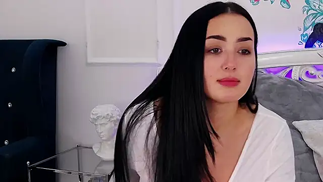 KimKhallifa online show from 01-19-25, 11:56