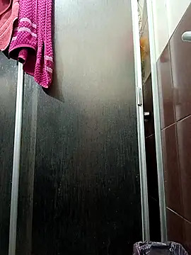 chinoxxx online show from 10-18-25, 12:39